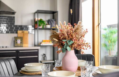 Cityscape MCR Skyline- 2BR, free parking, views - Foto 14