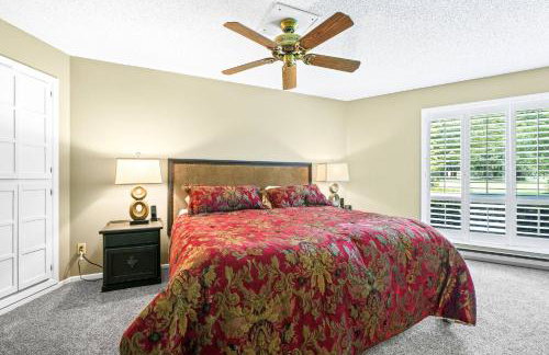 Fairway Forest Retreat! - Foto 10