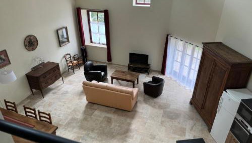 Gîte La Maison des Poètes de 1 à 6 personnes à Treigny Perreuse - Foto 3