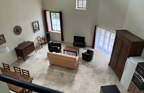 Gîte La Maison des Poètes de 1 à 6 personnes à Treigny Perreuse - Foto 3