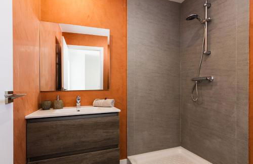 Vista Roses Mar - Villas Batik - Photo 34