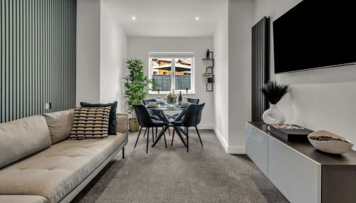 Stanley Park House Peterborough - 3 bed, 3 bathroom, parking, garden - Foto 5