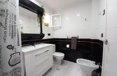 Apartamento con Jardín y Piscina en Guardamar del Segura - Foto 10
