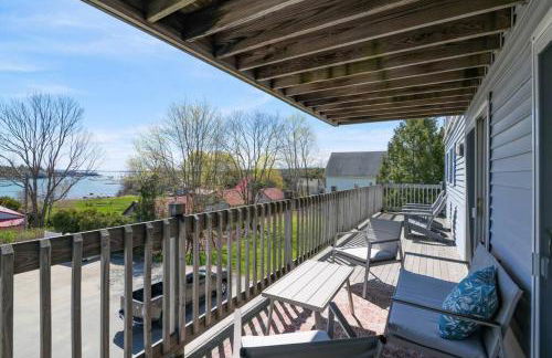 2BR Condo with Ocean Views in Downtown SW Harbor "Seaglass" - Foto 2