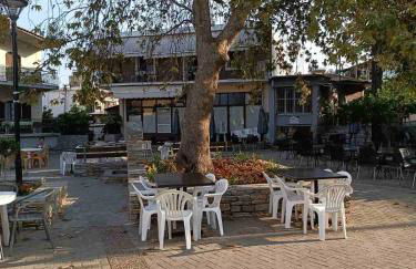 Mary's Traditional home - Photo 7