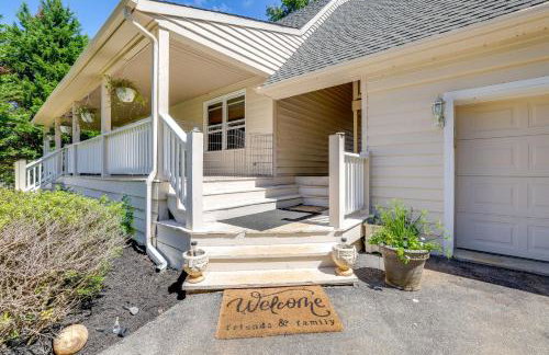 Smith Mountain Lake Retreat with Private Beach! - Foto 25