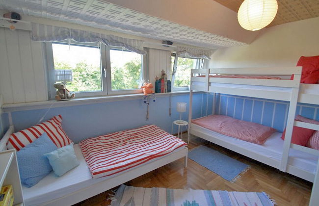 Ferienwohnung mit Terrasse und Privatsee - Foto 3