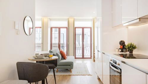 Studio Central 111 Collection - Photo 5