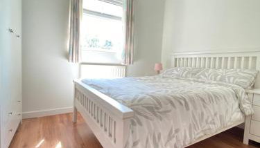 3 Bedroom House with Free Parkings, Close to City Centre and Transportation Links, at Gateshead, Newcastle upon Tyne - Foto 4