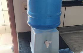 Casa tem 2 quartos com ar condicionado, garagem, aumenta geralmente é mais 50 por cento o valor - Foto 8