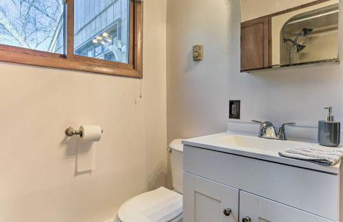 Game Room, Fire Pit Family-Friendly Poconos Haven - Foto 1