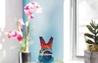 Explore the River Walk from Artsy Designer Retro Chic Home - Foto 33