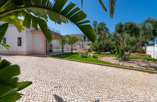 Villa Ruana - 5 bedrooms on Suite- Free out door Hot Jacuzzi - By Bedzy - Foto 55