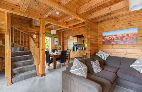 Lake View Lodge with Hot Tub - Foto 5