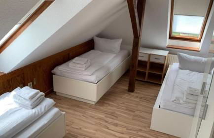 Schöne möblierte Dachgeschosswohnung in Fürstenwalde - Photo 2