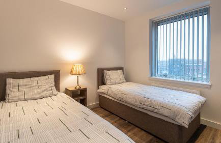 CITY CENTRE APARTMENT with Free Secure Underground Parking - Foto 25