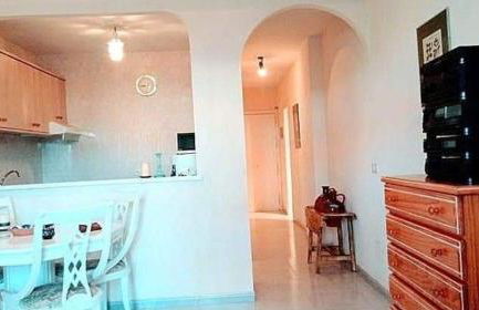 Apartamento en Mijas con Terraza, capacidad para 5 personas con piscina de temporada - Photo 18