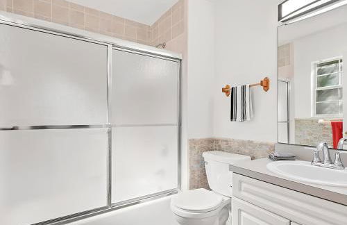 Anastasia Island Villa Upper Level plus Rooftop - Foto 16