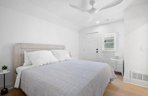 Newly Renovated Coastal Cottage - Downtown Beaufort - Foto 5