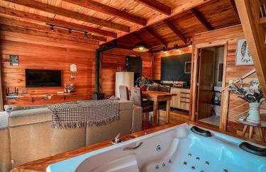 Cabana Rústica com vista para as Montanhas - Foto 2