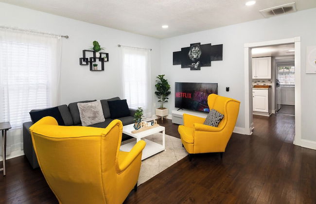 Seminole Heights Retreat - Photo 1