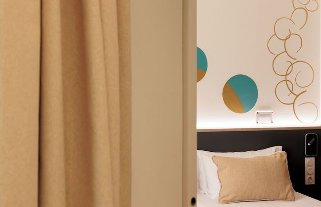 Blume Cruz Suites - Photo 41