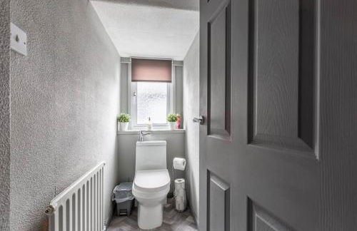 City home with parking and garden- pet friendly - Photo 66