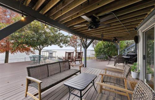 Lone Star Lake Cottage-NEW Trex Deck, boat dock - Foto 30