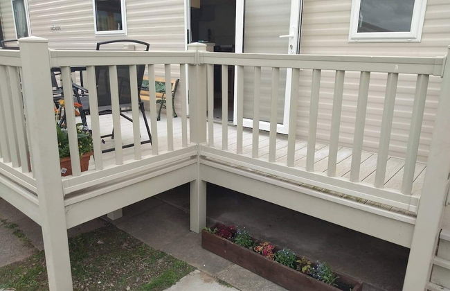 2 Bedroom 6 Berth Caravan With Decking - Foto 7