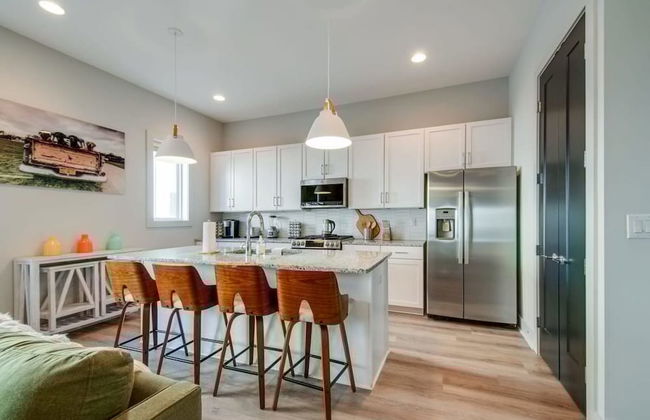 East Nash Double - 26 Beds Booking Fast - Photo 3