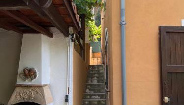 Villa Serenice - F2 au calme, climatisé, WIFI et parking gratuit - Foto 4