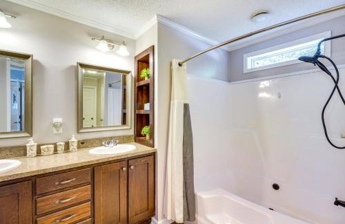 Hillsborough Vacation Rental about 18 Mi to Durham! - Foto 14