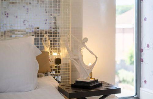 Stunning 5-bed 3-bath house close to the sea! - Foto 6