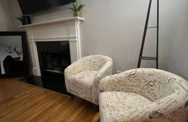 Spacious Gorgeous 3bd home with large deck Close to EVERYTHING - Foto 38