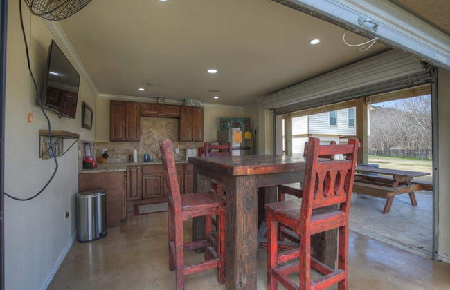 Let's Go Tubing! Awesome House-next to River! - Foto 26