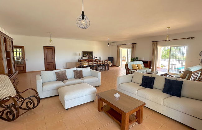BnB Homes Luxurious Villa With 5 Bedrooms Pool - Foto 41