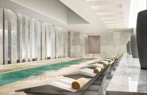 Fontainebleau Hotel Ocean View Fits 6! 1 BED/2 BA - Photo 25