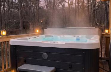 Dog-Friendly A-Frame with Hot Tub and Firepit - Foto 17