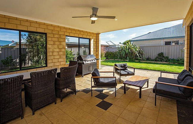 Golden Summers in Dunsborough - Photo 25