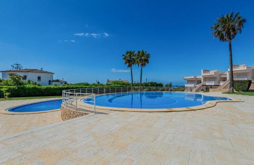 Amazing View With Pool - Photo 41