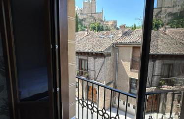 Tu Casa San Marcos - Vistas al Alcázar - Ideal estancias tranquilas - Foto 8