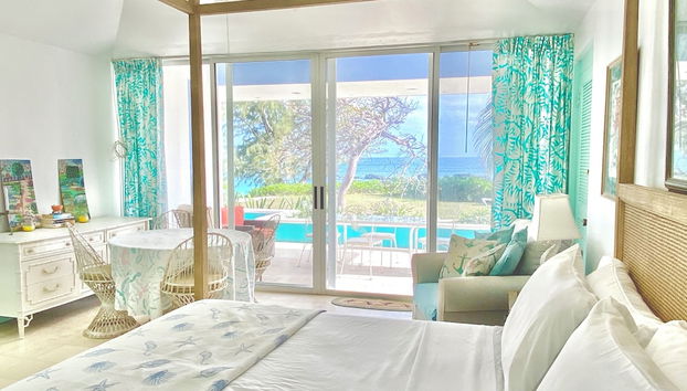 Coastal Haven: Newly Renovated Beachfront Cottage With Pool - Foto 4, Habitación