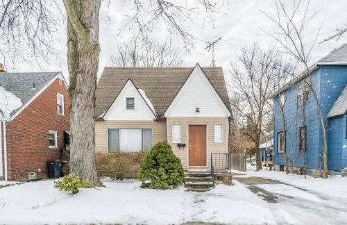 "Elizabeth Lake House" ~Sleeps 7~ Pontiac/GM Exec - Foto 8