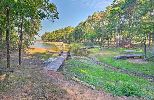 Lakefront Anderson Paradise Dock, Fire Pit! - Foto 40