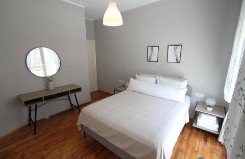 Newly Renovated Central 2 Bedroom Apartment in Kozani - Foto 4