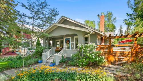 Maple Courtyard - Old Town with King Suite & Piano - Foto 4