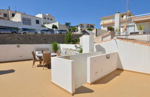 Penthouse with Sea and Mountain view by NRAS - Photo 8