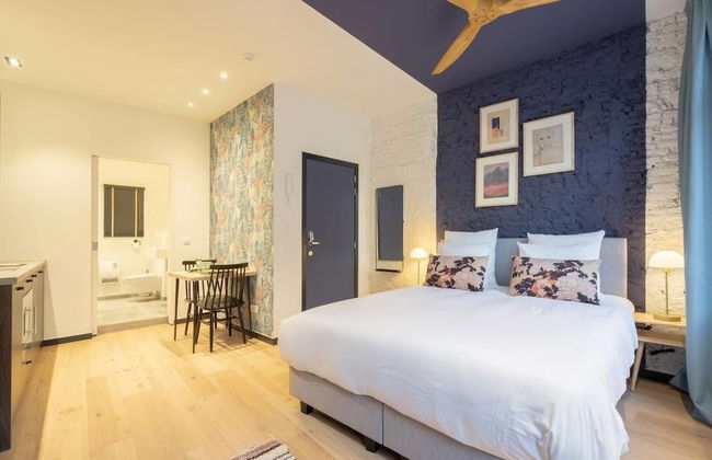 The Chaplain 27 - Foto 1