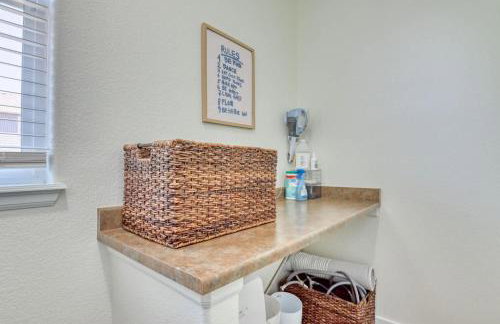 FlightDeck HotTub Fireplace NearAirport FamilyHome - Foto 23