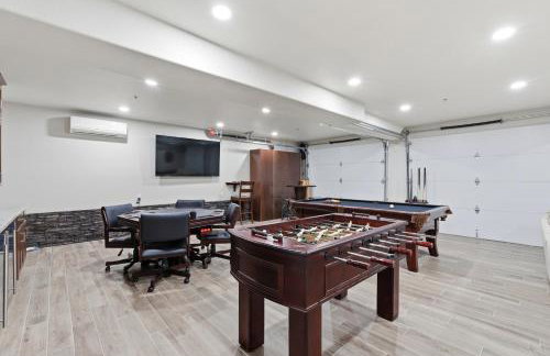 The White House Coveted Triplex Near Lake - Foto 69